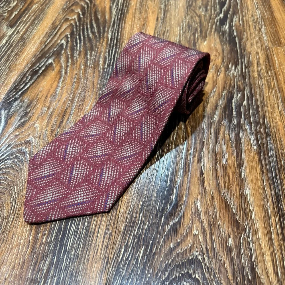 100% Silk Burgundy Patterned Villa Bugatti Neck Tie Mens Vintage Wear‎ Red